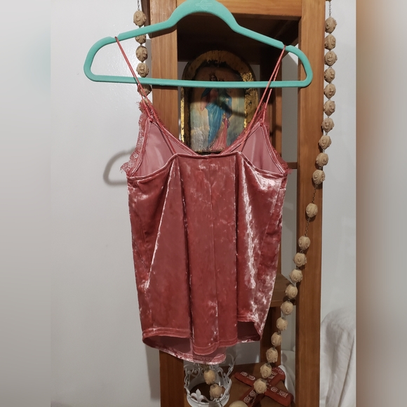 Kimchi Blue crushed velvet lingerie tank. New with tag. - Picture 5 of 10